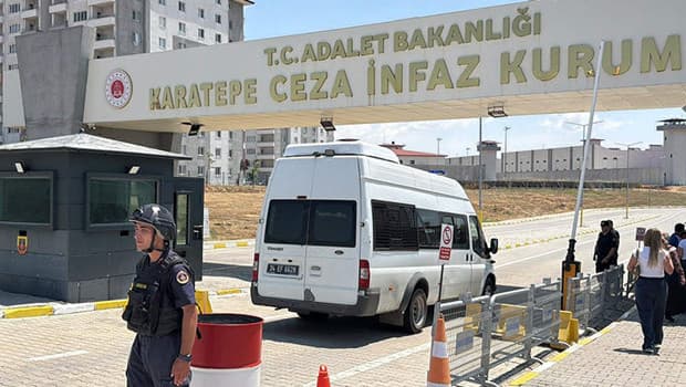 Haluk Levent, AHBAP soruşturması kapsamında Çorlu Cezaevi'ne gönderildi
