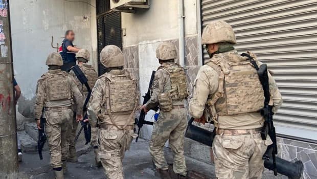 Ankara'da uyuşturucu ve fuhuş operasyonu: 8 şüpheli yakalandı