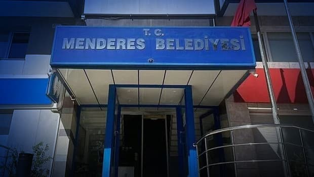 Menderes Belediyesi'nde rüşvet operasyonu: Başkan İlkay Çiçek dahil 16 şüpheli adliyeye sevk edildi