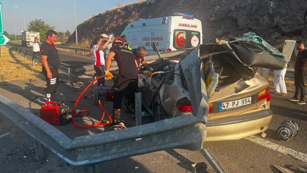 Şanlıurfa'da feci kaza: Takla atan otomobil bariyere saplandı, 1 kişi hayatını kaybetti