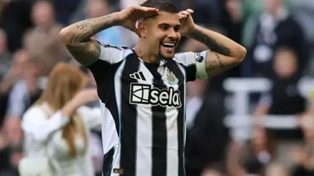 Son şampiyon dev transfer hamlesiyle 87.5 milyon euroyu kasasına koydu