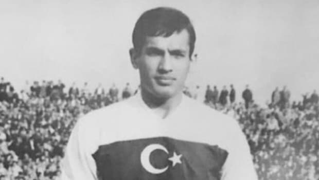 Türk futbolunun acı kaybı: Eski milli futbolcu Haluk Erdem 83 yaşında hayata veda etti