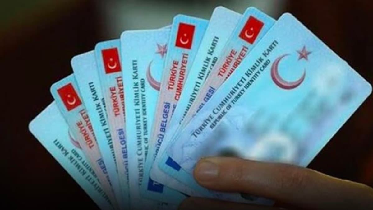Büyük şebeke çökertildi: 32 kişi gözaltına alındı, 687 kişinin vatandaşlığı iptal edilecek