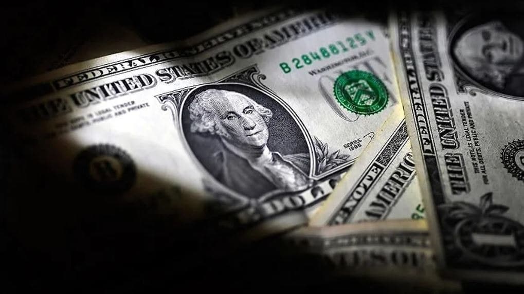 Dolar/TL tarihi zirveyi güncelledi: Kur yeni rekor kırdı