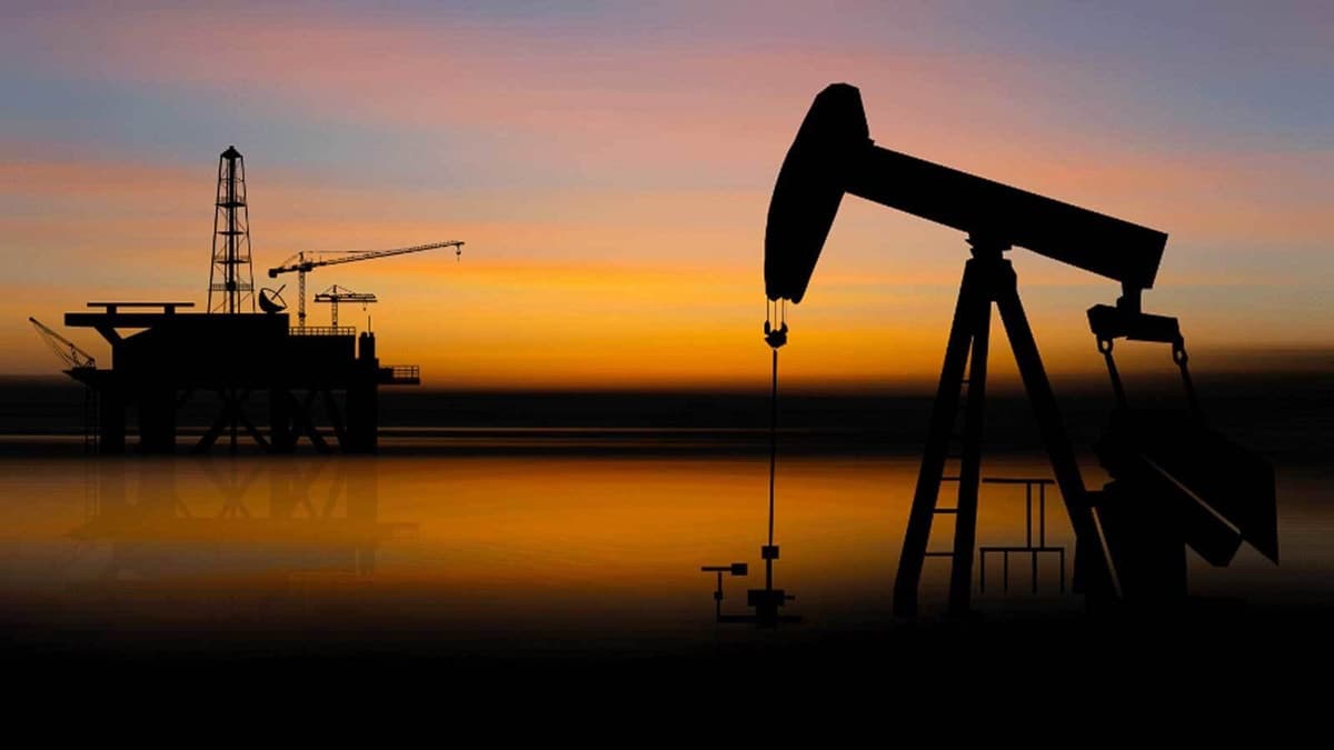 Hürmüz Boğazı'ndaki tansiyon petrol piyasasını sarstı: Fiyatlar tırmanışta