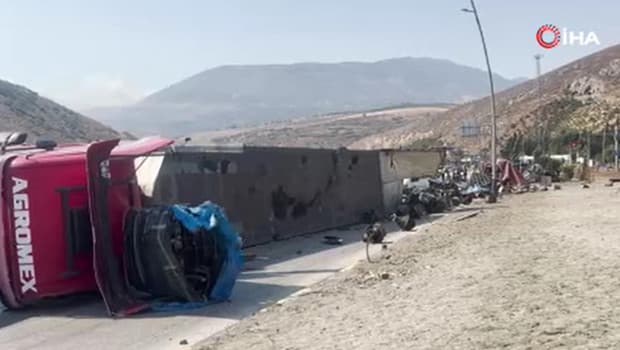 Hatay'da freni arızalanan TIR faciaya neden oldu: Bir sürücü ağır yaralı