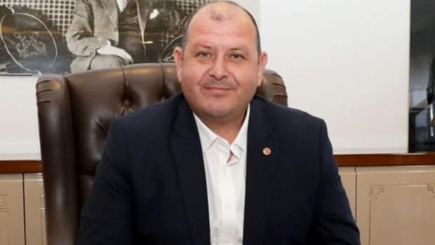 Tutuklanan Menderes Belediye Başkanı İlkay Çiçek CHP'den istifa etti