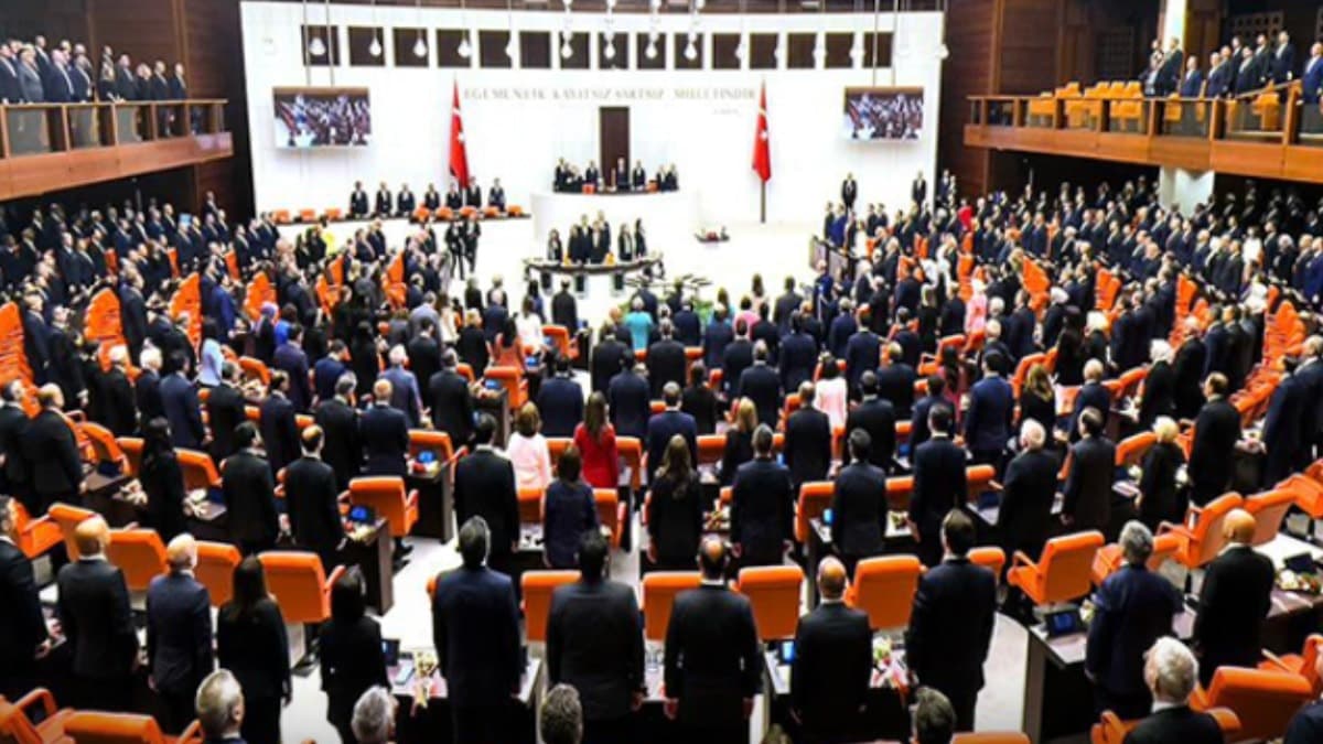 Meclis'te tarihi oylama: 'Evet' oyu verecek milletvekili sayısı merak konusu