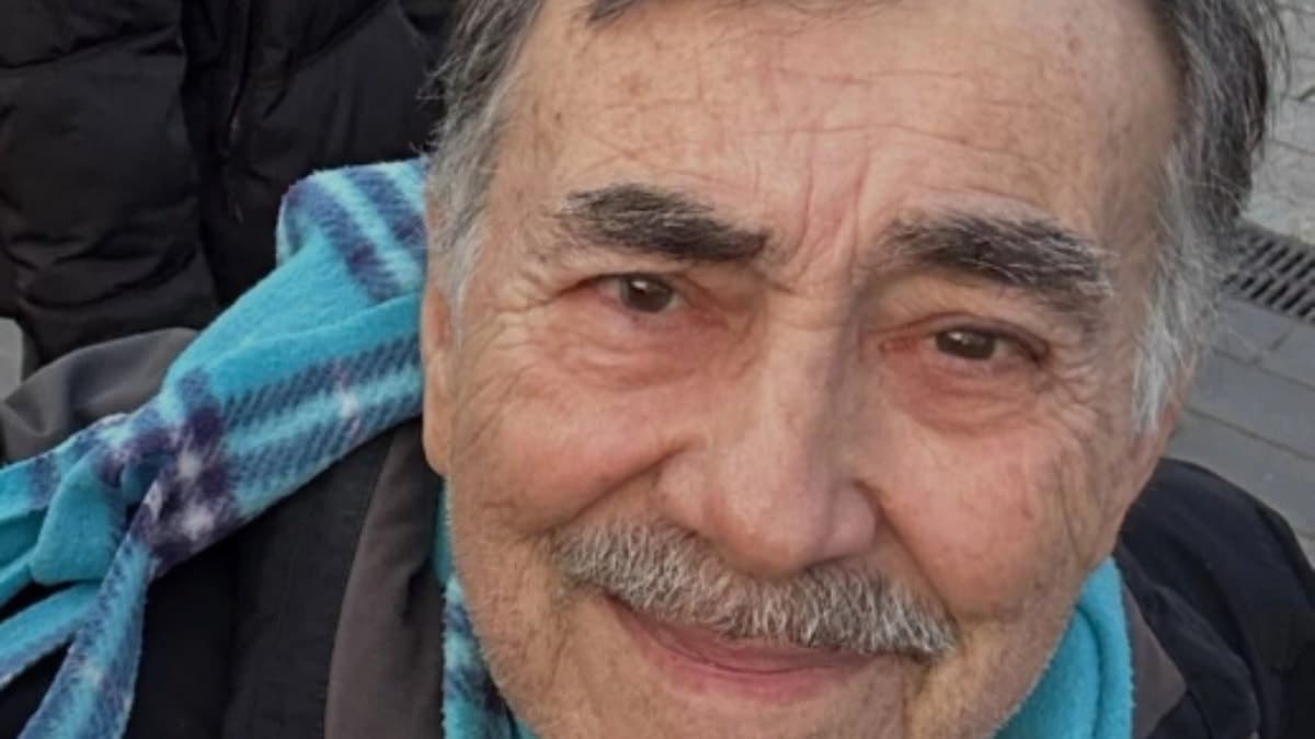 Sanat dünyasının acı kaybı: Nazmi Şenel yaşamını yitirdi