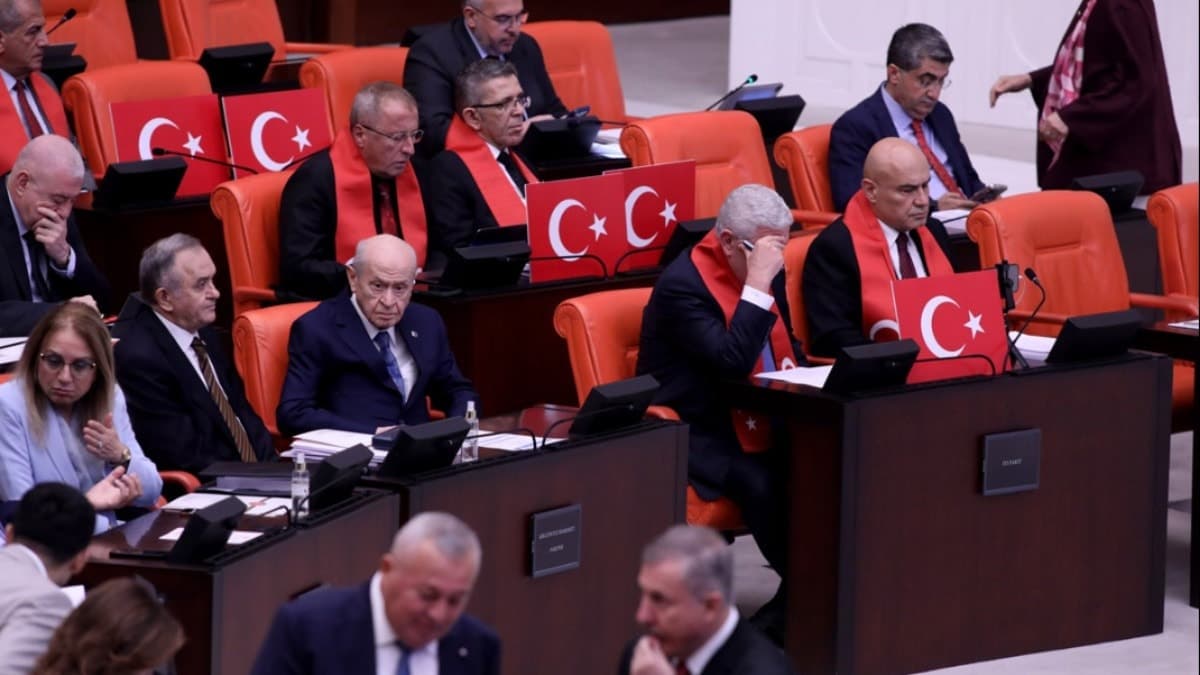 TBMM Genel Kurulu'nda tarihi bir oturum gerçekleştirildi