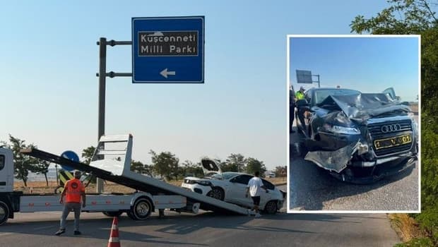 Bandırma Belediye Başkanı Dursun Mirza'nın aracı kaza yaptı: 3 kişi yaralandı