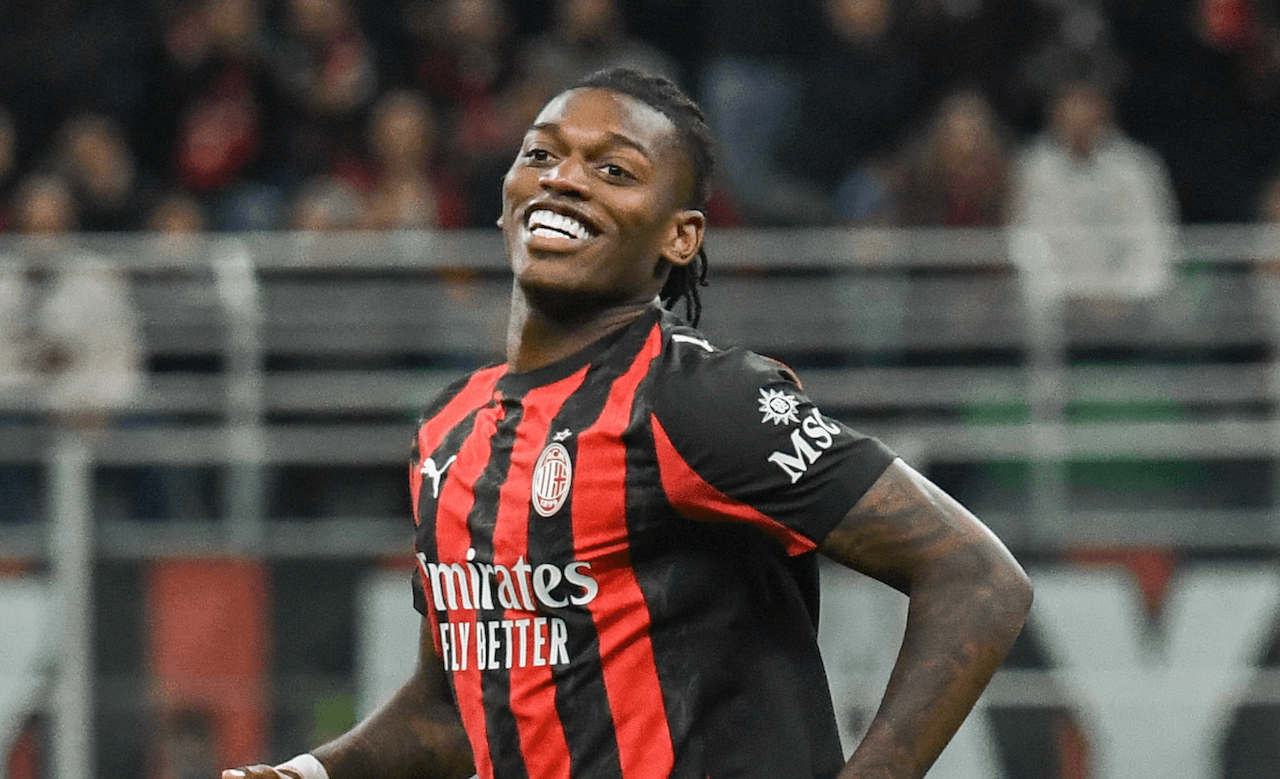 Rafael Leao'dan transfer sinyali: Galatasaray ve Fenerbahçe radarında