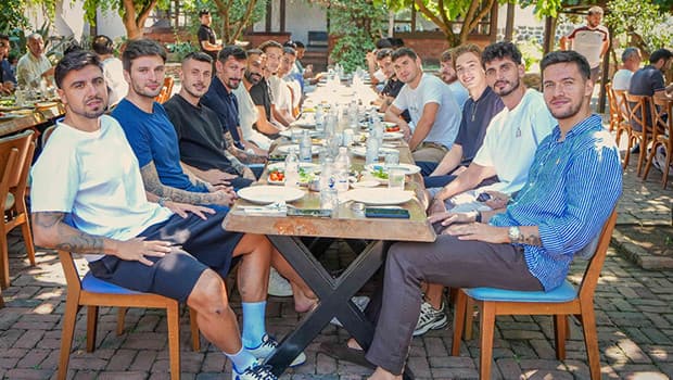Trabzonspor'da Savic önderliğinde özel buluşma: Futbolcular ve teknik heyet bir araya geldi