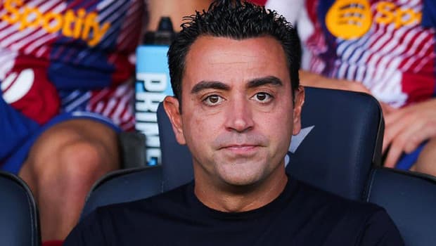 Hollanda'da teknik direktörlük koltuğuna Xavi Hernandez oturdu
