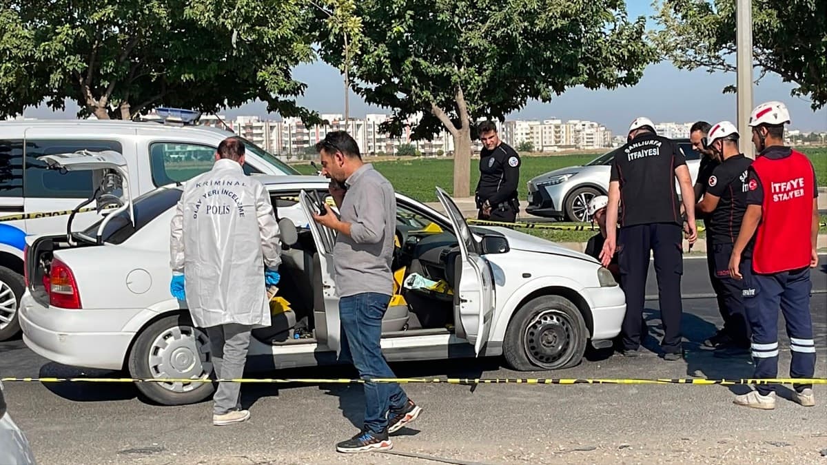 Kırmızı ışıkta silahlı saldırı: 1 ölü, çok sayıda yaralı