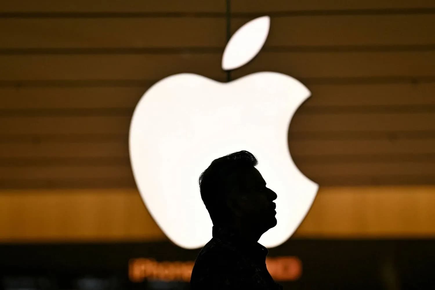 Apple, Çin ile ortaklaşa yapay zeka modeli geliştiriyor