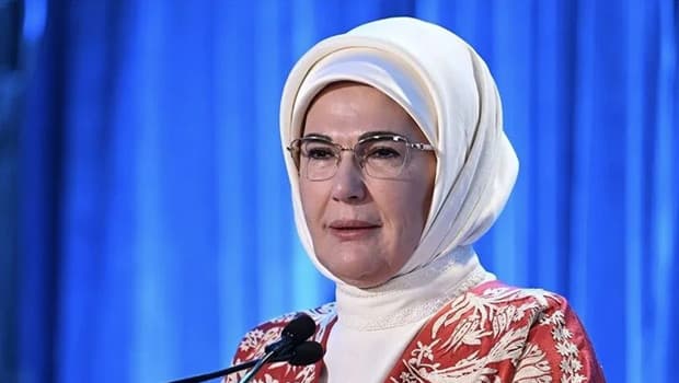 Emine Erdoğan'dan AK Parti'nin 25'inci yılına kutlama mesajı
