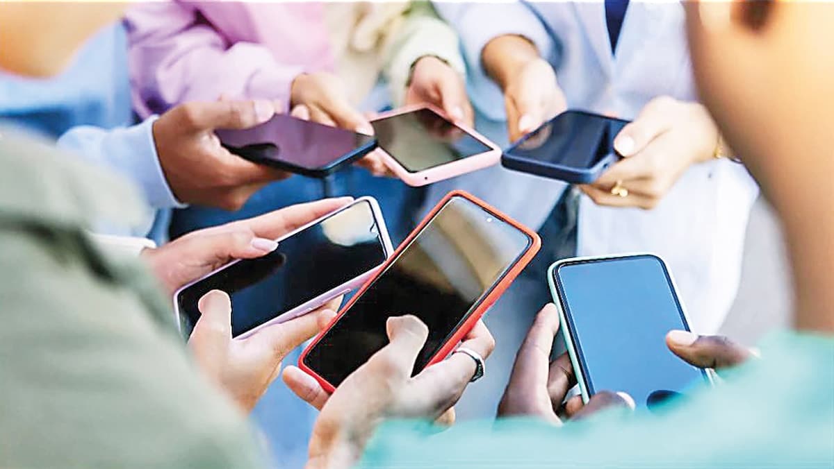 Üç dev telefon üreticisi aynı karara vardı: Popüler modellerin üretimi durduruluyor