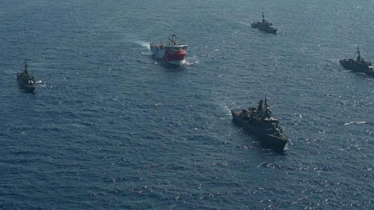 Ege ve Akdeniz'de sular ısınıyor: Bölgesel gerilim tırmanıyor