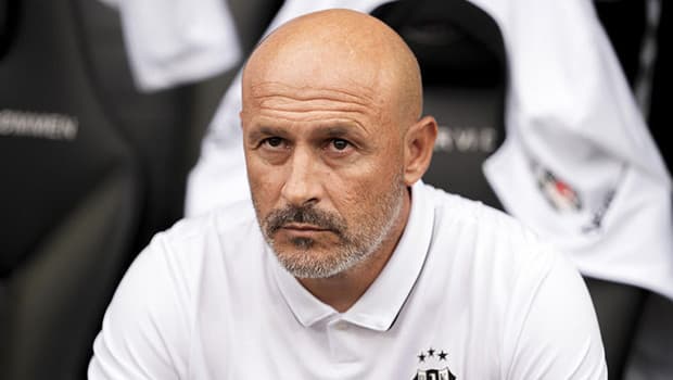 Vincenzo Italiano'dan Vlahovic açıklaması: 'Kadroda olacak'