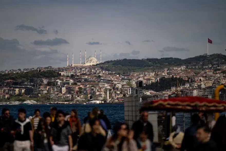 Meteoroloji'den İstanbul'a gece yarısı sağanak uyarısı