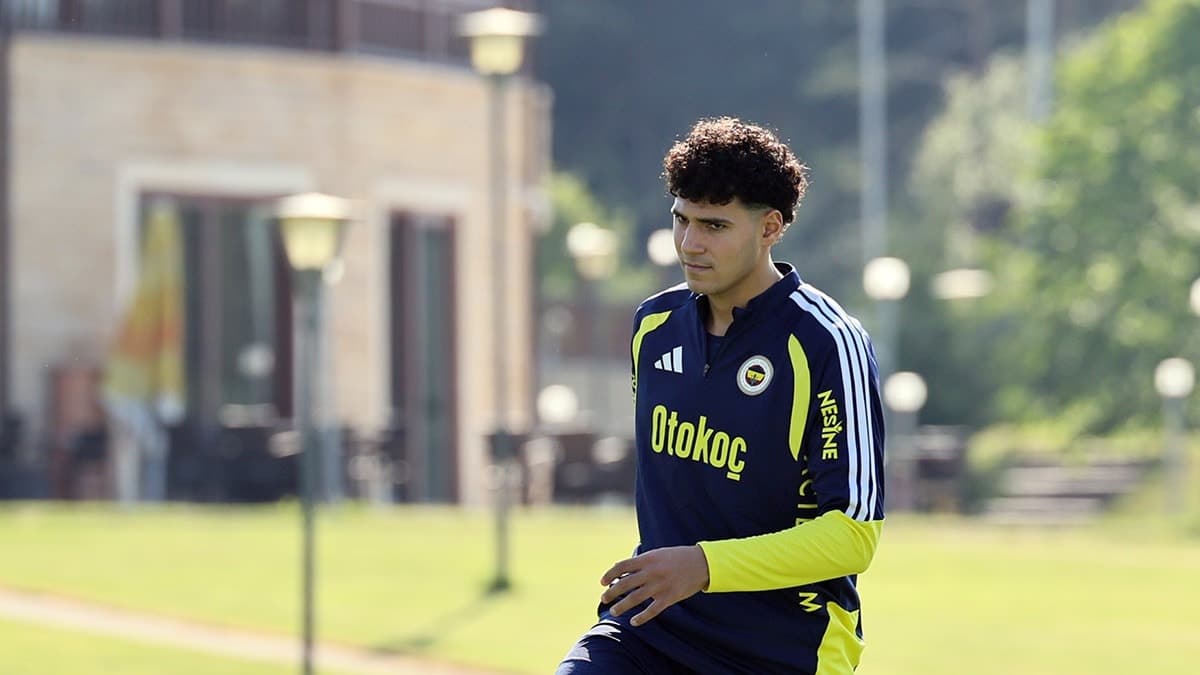 Fenerbahçe'de sürpriz ayrılık: Bir günde 3 isimle yollar ayrıldı