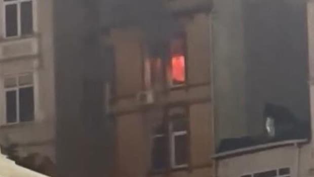 Beyoğlu'nda Havai Fişekle Ressamın Evini Yaktılar: 4 Şüpheli Serbest Bırakıldı