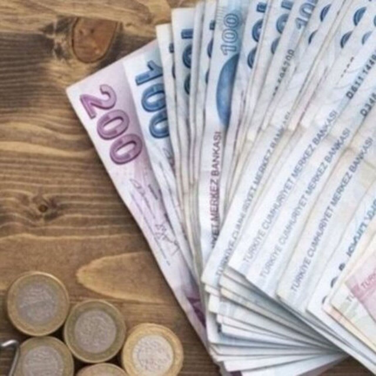 Bankalar Arası Promosyon Yarışı Kızıştı: 30 Bin TL'yi Aşan Teklifler Gelmeye Başladı
