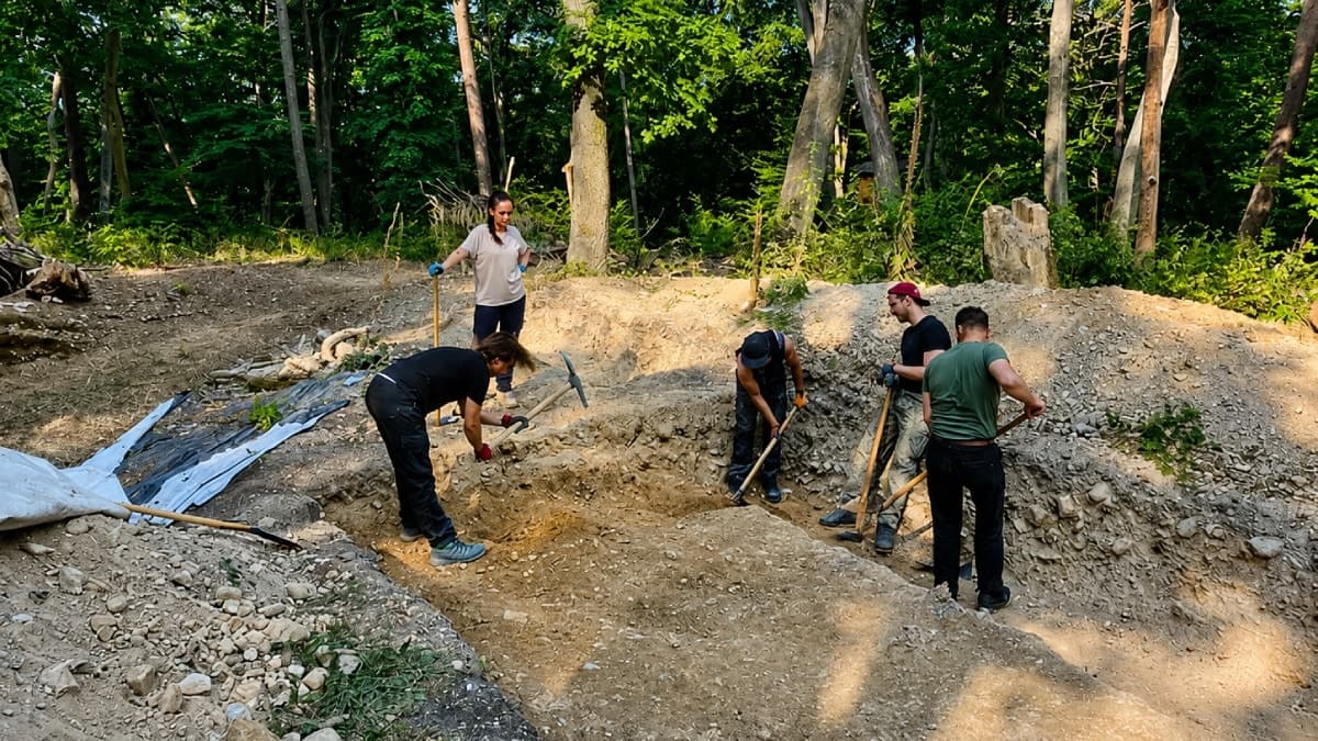6 bin yıllık höyüğün göbeğinde keşfedilen yapı yıllardır gözlerden kaçmış