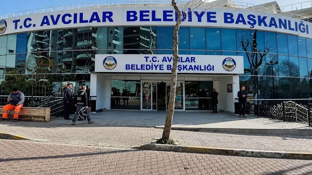 Avcılar Belediyesi'nde yolsuzluk operasyonu: 12 şüpheli tutuklandı