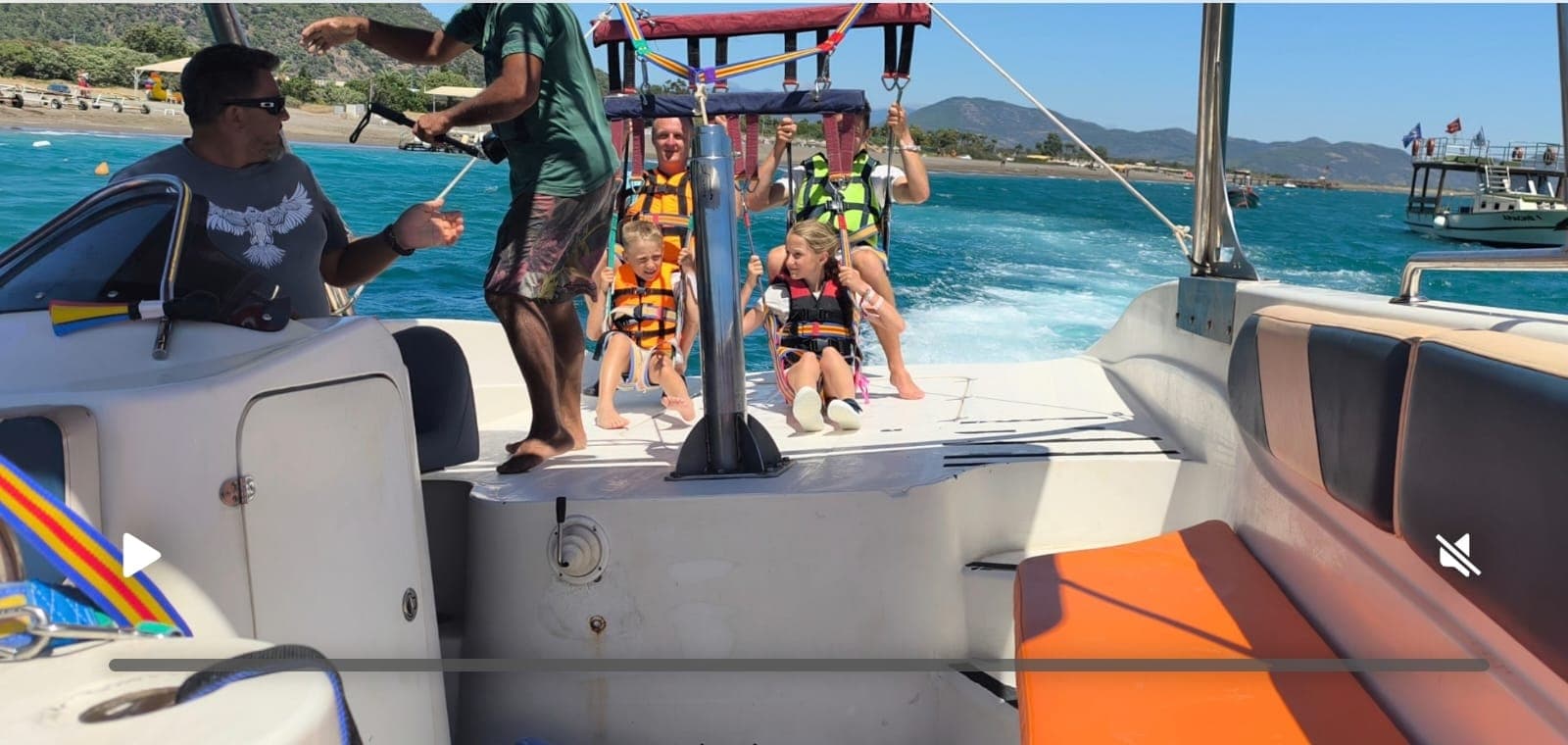 Turist aile dehşeti yaşadı: Baba ve çocukları ölümden döndü