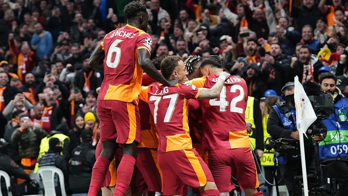Galatasaray'ın transfer listesindeki Noa Lang için kritik karar