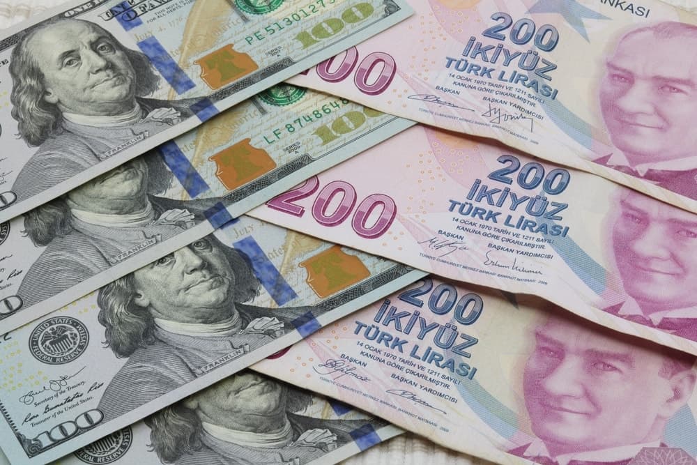 Dolar/TL'de tarihi zirve: Kur yeni rekorunu kırdı