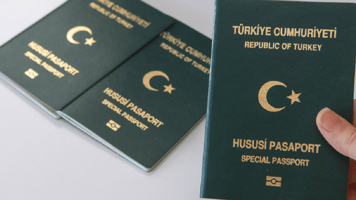 İçişleri Bakanlığı'ndan yeşil pasaport düzenlemesine ilişkin kritik açıklama