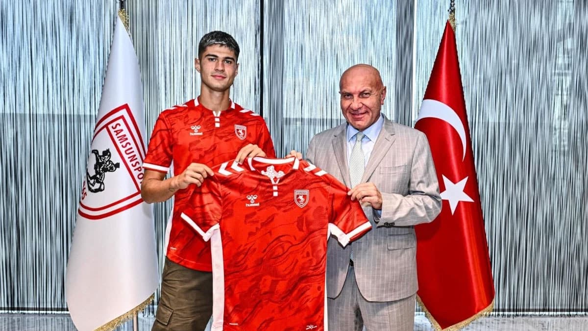 Samsunspor, İtalyan stoperle 5 yıllık sözleşme imzaladı