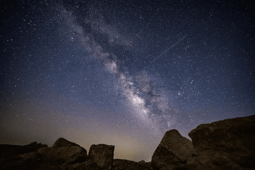 Bu gece gökyüzünde şölen var. Perseid meteor yağmurunu Türkiye'de hangi şehir kaçta izleyecek?