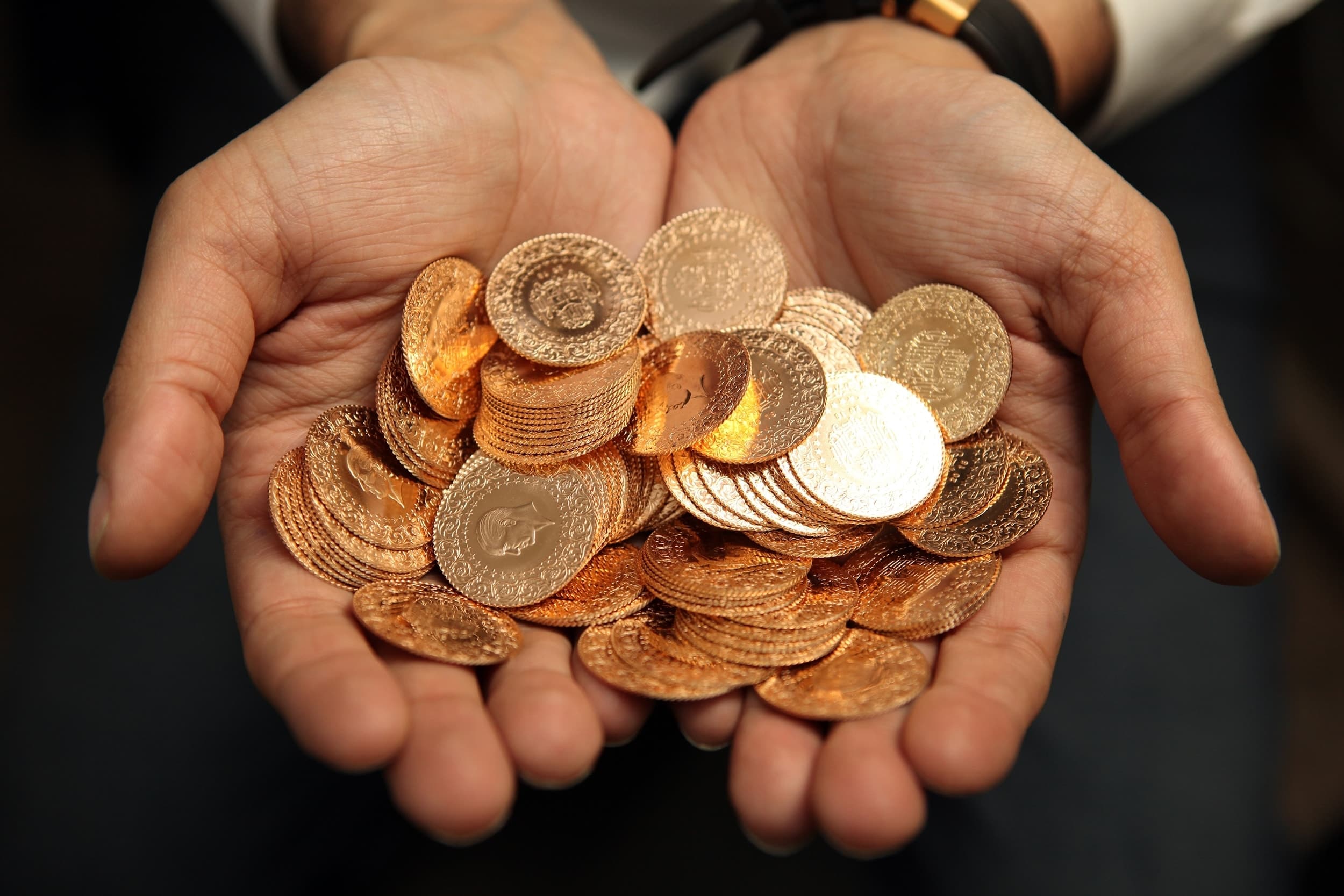 Altın yatırımcısına müjde: Gram altın 3 ayın en yüksek seviyesine tırmandı
