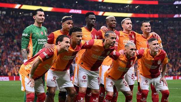 Galatasaray'ın Çorum FK Deplasmanı Öncesi Moral Durumu: Bir Iyi, Bir Kötü Haber