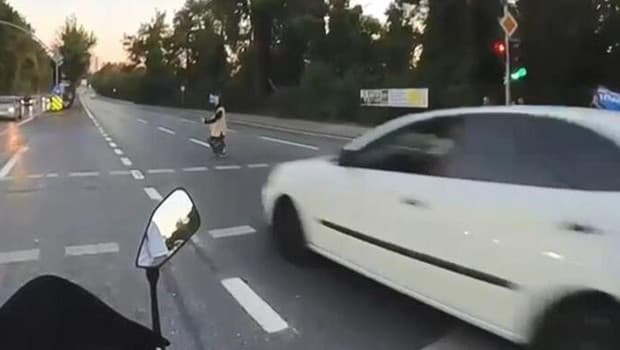 Sarıyer'de feci kaza: Yaya geçidinde otomobilin çarptığı yaşlı kadın hayatını kaybetti