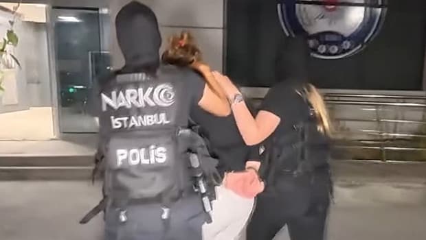 İstanbul'da narkotik operasyonu: Fas'ın kırmızı bültenle aradığı uyuşturucu kaçakçısı kadın kıskıvrak yakalandı