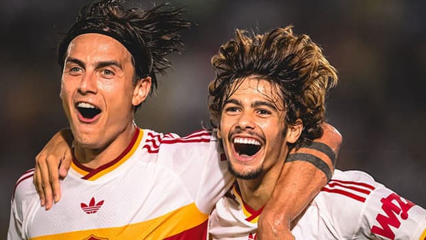 Roma, Fenerbahçe deplasmanı için İstanbul'a geliyor: İşte kamp kafilesi
