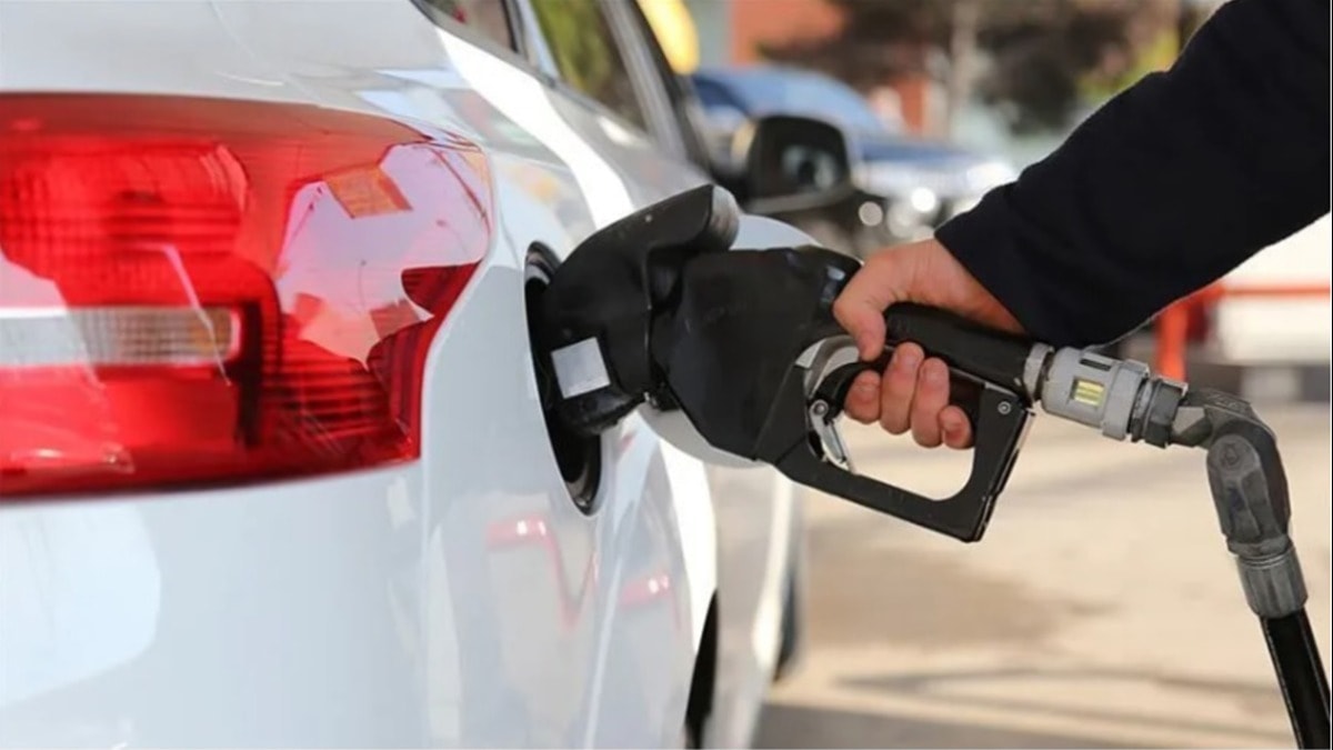 Benzine 1 lira 60 kuruşluk zam geliyor: Sürücülere bir şok daha