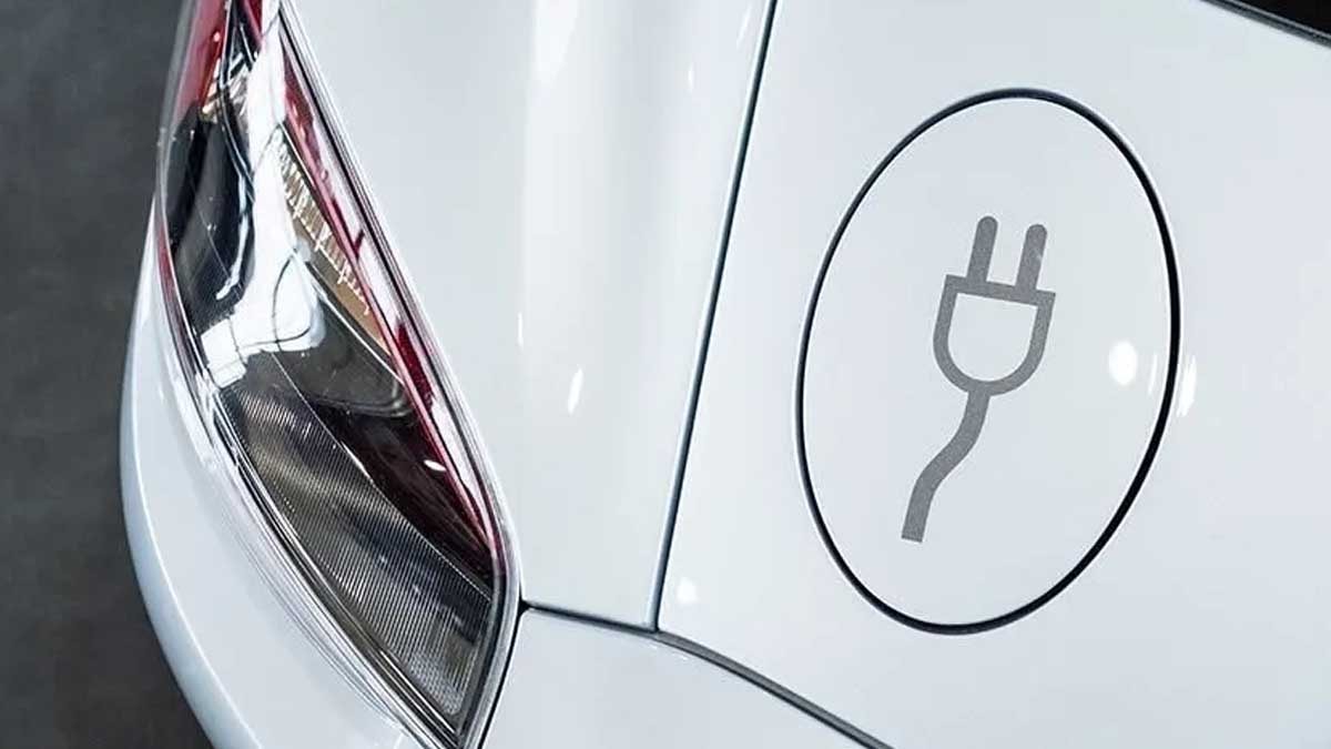 Elektrikli otomobillerin ömrünü tamamlayan bataryaları kabus oldu: Hurdacılar 'giriş ücreti' talep ediyor
